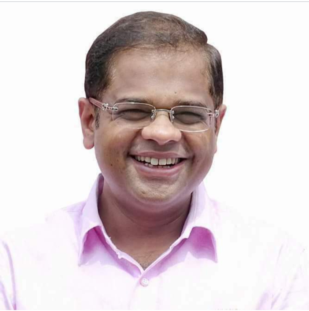 पूर्व सीएम स्व. अजीत जोगी के पुत्र अमित जोगी ने अपने लेख में 22 जनवरी को अयोध्या में राम मंदिर की प्राण प्रतिष्ठा को राष्ट्रीय अस्मिता बताया और इसकी तुलना 1942 की “अगस्त क्रांति” की तरह 2024 की “जनवरी क्रांति” बताया, प्रधानमंत्री नरेंद्र मोदी को “सुपर हीरो” बताते हुए लिखा कि मोदी के नेतृत्व में भारत ताकत, तकनीकी और आर्थिक वर्चस्व के कारण वैश्विक मंच पर विश्व गुरु बन चुका है